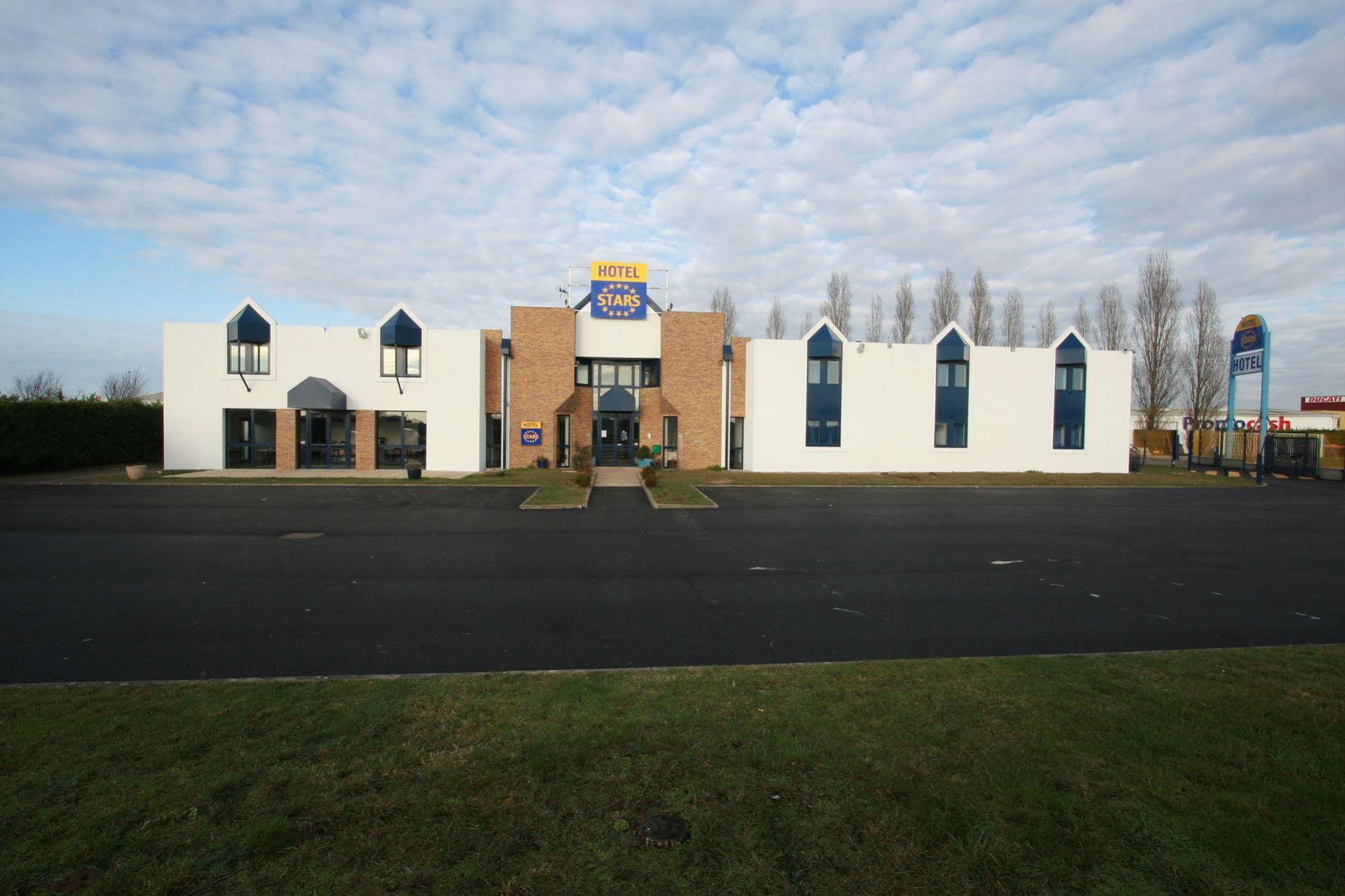 Kyriad Direct Dreux Exterior photo